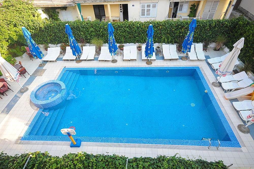 Hotel Aquamarin บุดวา ภายนอก รูปภาพ
